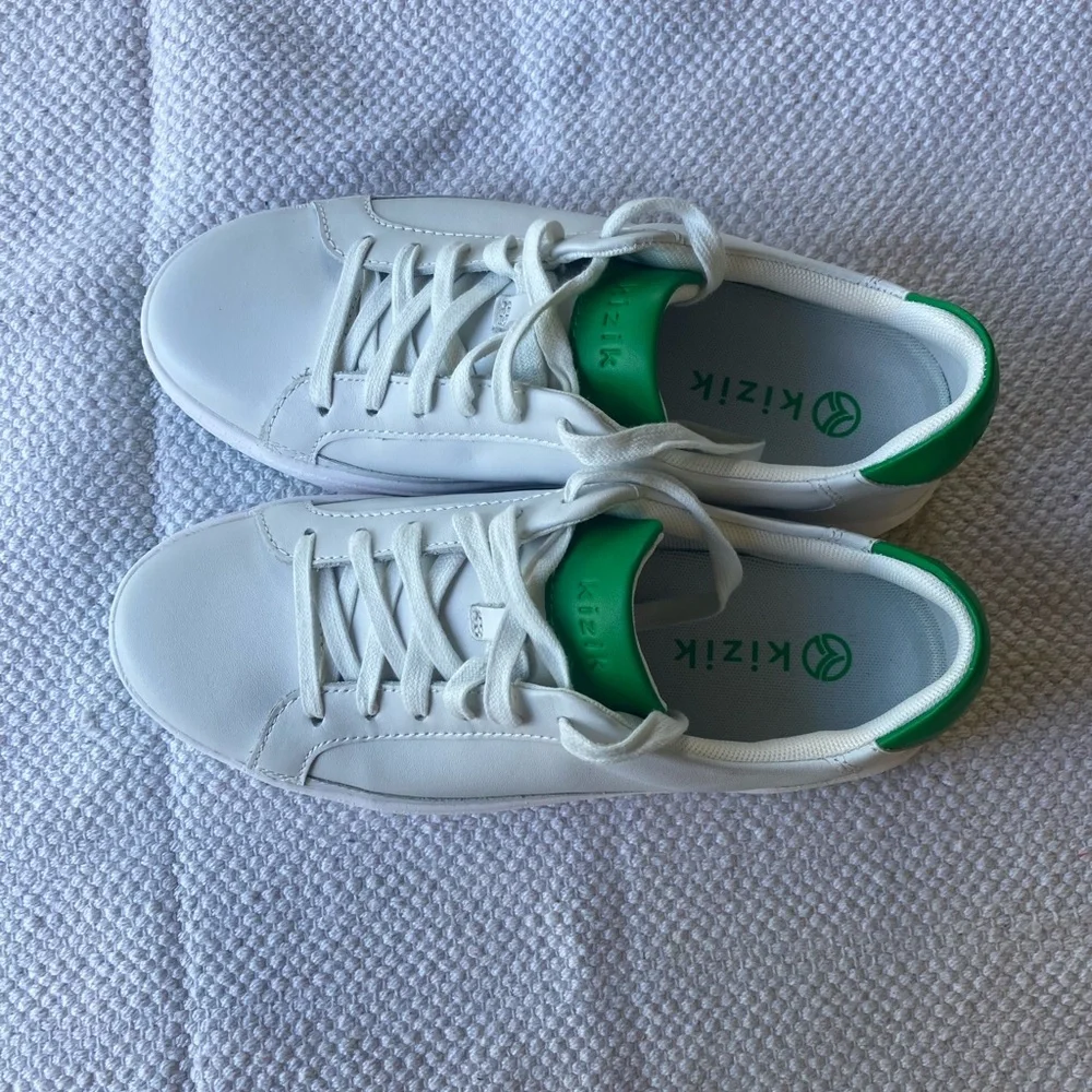 Kizik Vegas Hands Free Clover Low-Top Sneakers Women’s 8.5 Wide Men’s 7 Wide EUC